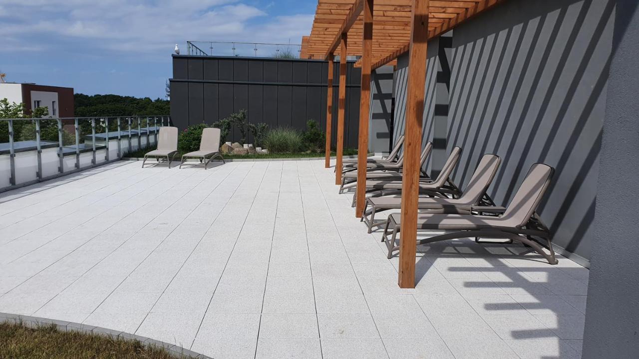 Apartament Baltyk Nadmorskie Tarasy Z Parkingiem Kolobrzeg Bagian luar foto