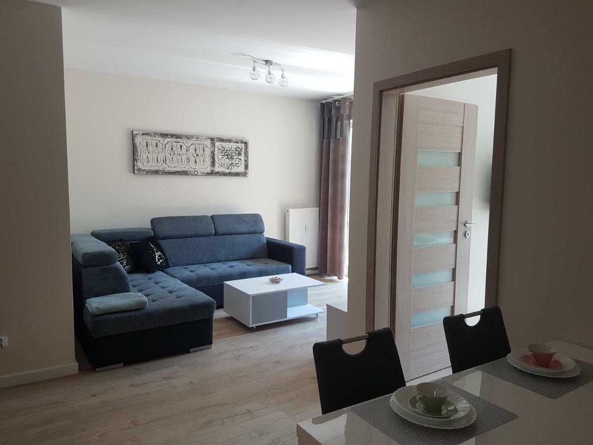 Apartament Baltyk Nadmorskie Tarasy Z Parkingiem Kolobrzeg Bagian luar foto