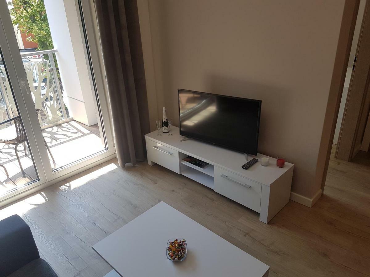 Apartament Baltyk Nadmorskie Tarasy Z Parkingiem Kolobrzeg Bagian luar foto
