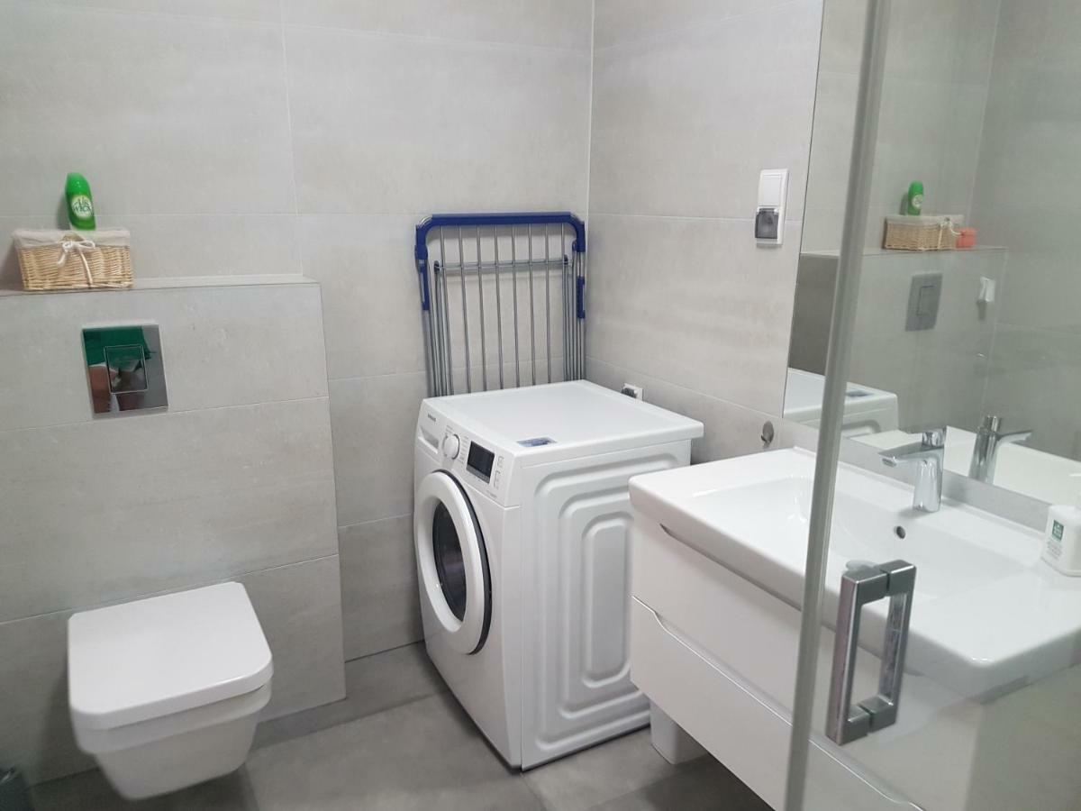 Apartament Baltyk Nadmorskie Tarasy Z Parkingiem Kolobrzeg Bagian luar foto