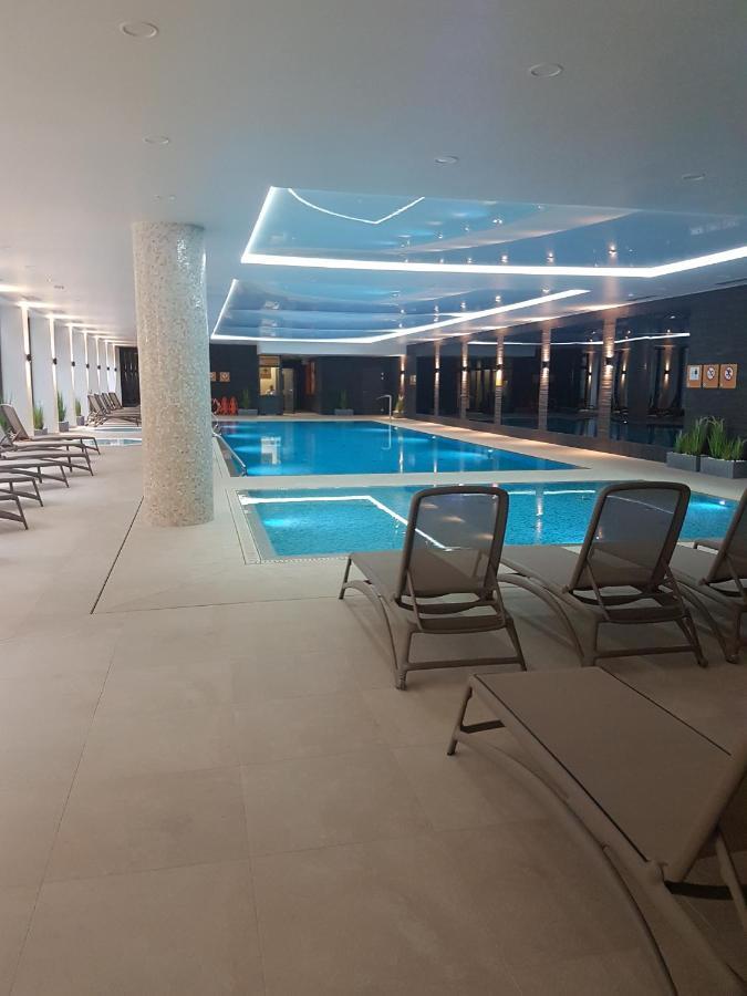 Apartament Baltyk Nadmorskie Tarasy Z Parkingiem Kolobrzeg Bagian luar foto